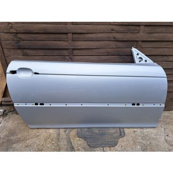 BMW E46 coupe titansilber titansilver ezüst jobb ajtó üresen   BMW E46 coupe titansilber titansilver ezüst jobb ajtó üresen