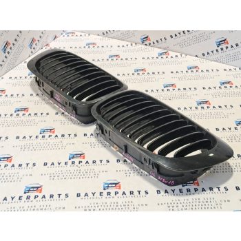 BMW E46 coupe vese hűtőrács, hiányos fülekkel BMW E46 coupe vese hűtőrács, hiányos fülekkel
