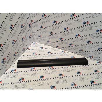 BMW E46 sedan touring fekete bal jobb első belső küszöb takaró küszöbtakaró borítás - karcos   BMW E46 sedan touring fekete bal jobb első belső küszöb takaró küszöbtakaró borítás - karcos