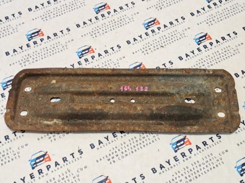 BMW E46 E87 E90 E91 E92 E93 E84 E83 X1 X3 kipufogó tartó konzol tartókonzol vaslap vas lap merevítő