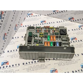BMW E87 E90 E91 E92 E93 biztosítéktábla biztosíték tábla   BMW E87 E90 E91 E92 E93 biztosítéktábla biztosíték tábla