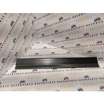 BMW E36 sedan touring fekete bal első küszöb belépő küszöbbelépő   BMW E36 sedan touring fekete bal első küszöb belépő küszöbbelépő