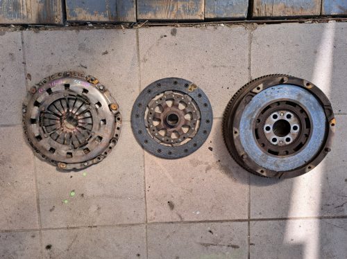 BMW E46 316 318 N40 N42 N45 N46 kettőstömegű kettős tömegű lendkerék kuplung szett