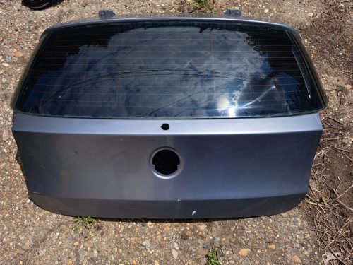 BMW E81 E87 1-es BMW hátsó szükre - Quarzblau csomagtér csomagtartó ajtó
