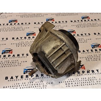 BMW E81 E82 E87 E88 E90 E91 X1 N47 M47 motortartó bak - jobb első   BMW E81 E82 E87 E88 E90 E91 X1 N47 M47 motortartó bak - jobb első