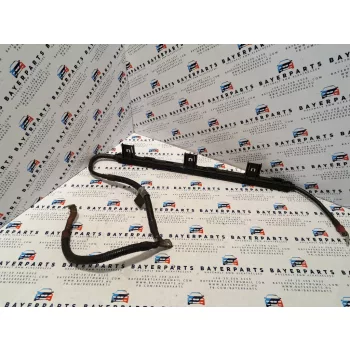   BMW E87 E90 E91 118d 120d 318d 320d M47N2 generátor indítómotor pozitív kábel csatlakozó