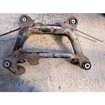 BMW E46 318d 320d M47 M47N  hátsó diesel bölcső diffi keret   BMW E46 318d 320d M47 M47N  hátsó diesel bölcső diffi keret