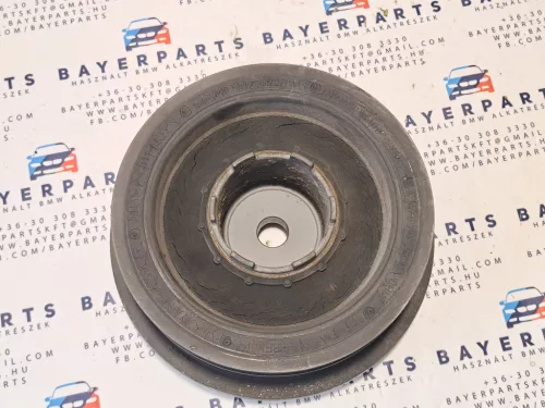 BMW E87 E46 E90 E60 X3 118d 120d 318d 320d 520d M47 150le 163le  204D4 főtengely szíjtárcsa - repedezett