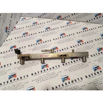   BMW E46 316 318 N40 N42 N45 N46 injektor befecskendező híd sor üresen