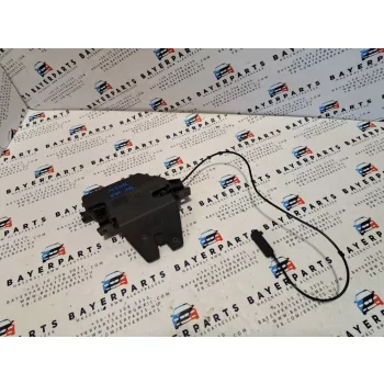  BMW E81 E82 E87 E46 E90 E92 E60 E63 sedan csomagtér csomagtartó ajtó zár motor