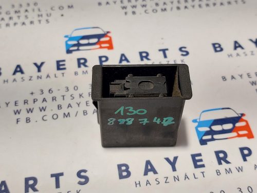 BMW E46 E90 E39 E60 E38 X3 X5 zseblámpa elemlámpa foglalat csatlakozó aljzat