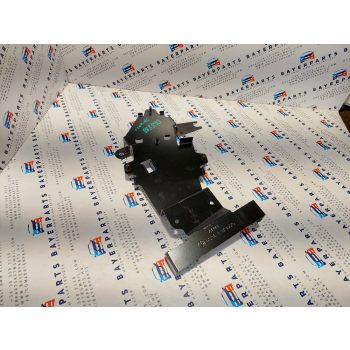 BMW E46 touring PDC tolatóradar vezérlő doboz modul controller egység tartó konzol   BMW E46 touring PDC tolatóradar vezérlő doboz modul controller egység tartó konzol