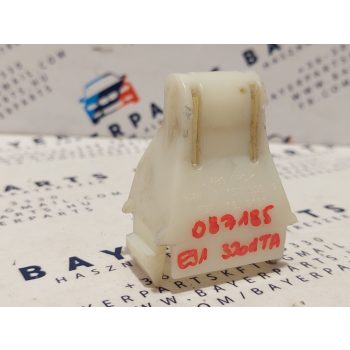 BMW E81 E82 E87 E92 F10 X1 bal jobb hátsó ülés háttámla rögzítő fül konzol   BMW E81 E82 E87 E92 F10 X1 bal jobb hátsó ülés háttámla rögzítő fül konzol