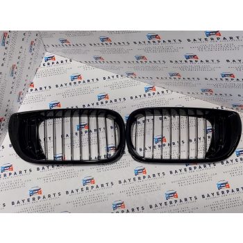 BMW E46 sedan touring facelift új fényes fekete vese hűtőrács   BMW E46 sedan touring facelift új fényes fekete vese hűtőrács