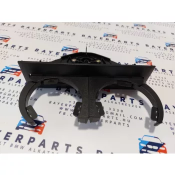 BMW E39 új hátsó pohártartó