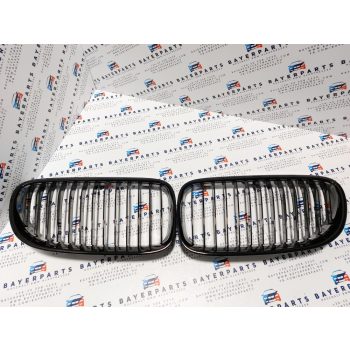 BMW E92 E93 LCI új fényes fekete vese hűtőrács BMW E92 E93 LCI új fényes fekete vese hűtőrács