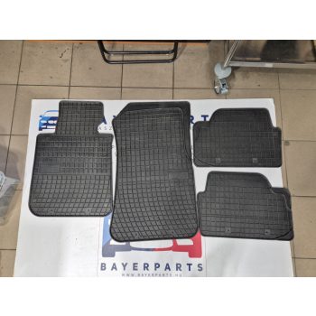 BMW E87 E81 új gumiszőnyeg gumi szőnyeg szett BMW E87 E81 új gumiszőnyeg gumi szőnyeg szett