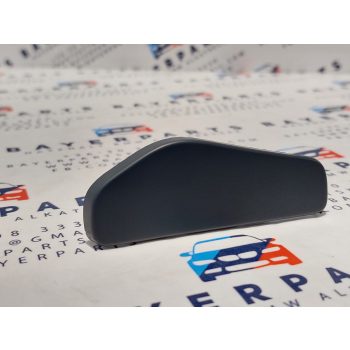 BMW E46 sedan touring facelift jobb első új gyári lámpamosó fényszórómosó burkolat takaró   BMW E46 sedan touring facelift jobb első új gyári lámpamosó fényszórómosó burkolat takaró