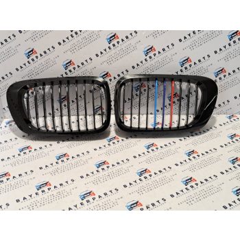 BMW E46 új coupe cabrio fényes fekete M vese hűtőrács BMW E46 új coupe cabrio fényes fekete M vese hűtőrács