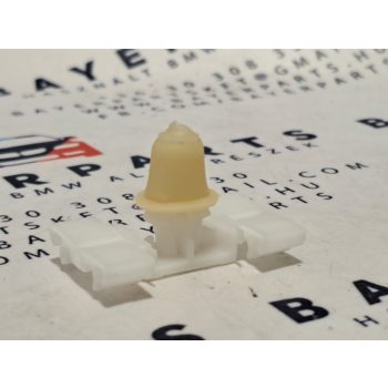 BMW E36 E46 ajtó díszléc gyári patent klipsz hüvely