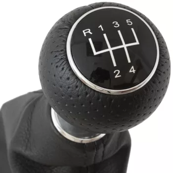   Audi A3 I 8L 96-03 sebességváltó gombja FEKETE 5 SEBESSÉG + FEKETE VÁLTÓSZOKNYA