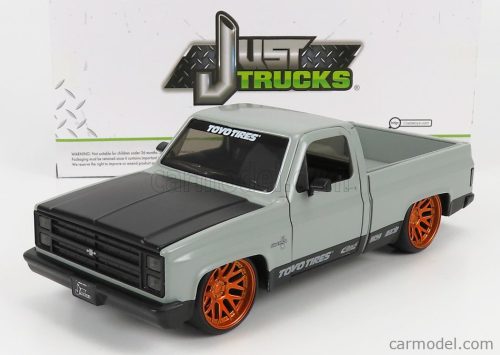 CHEVROLET  C-10 PICK-UP TOYO TIRES 1985