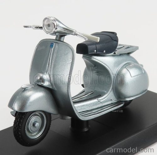 PIAGGIO  VESPA 150 1957  SILVER