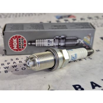 BMW M52 M54 motorokhoz NGK BKR6EQUP NGK3199 3199 Laser Patinum gyertya gyűjtógyertya   BMW M52 M54 motorokhoz NGK BKR6EQUP NGK3199 3199 Laser Patinum gyertya gyűjtógyertya