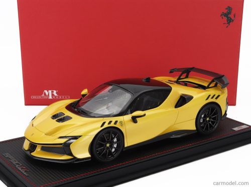 FERRARI  SF90 XX STRADALE 2024 - CON VETRINA - WITH SHOWCASE  GIALLO TRISTRATO - YELLOW MET BLACK