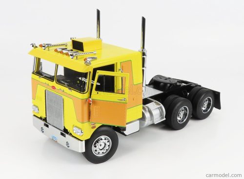 PETERBILT  352 PACEMAKER TRACTOR TRUCK 3-ASSI 1979