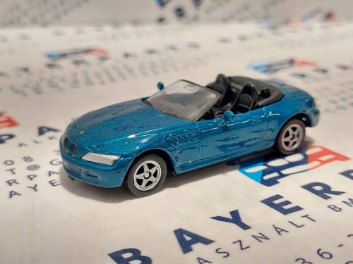 BMW Z3 - kék -  Welly - 1:64