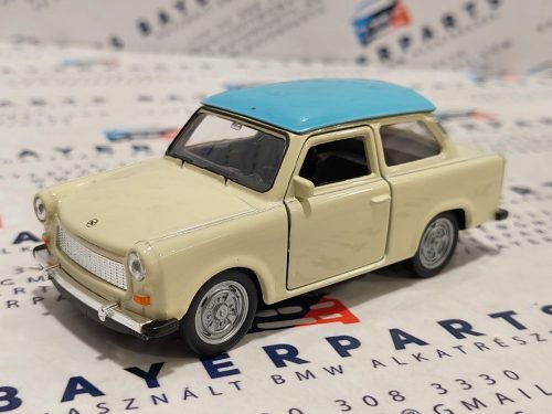 Trabant 601 - krém -  Welly - 1:34-1:39