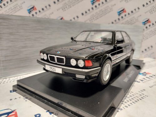 BMW E32 730i (1992) - MCG - 1:18 1/18 modellautó modell autó