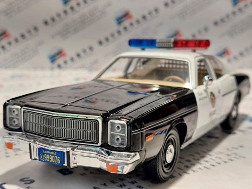 PLYMOUTH FURY METROPOLITAN POLICE - Terminator -  Greenlight - 1:24