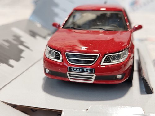 Saab 9.5 combi (1998) - piros -  Cararama - 1:43