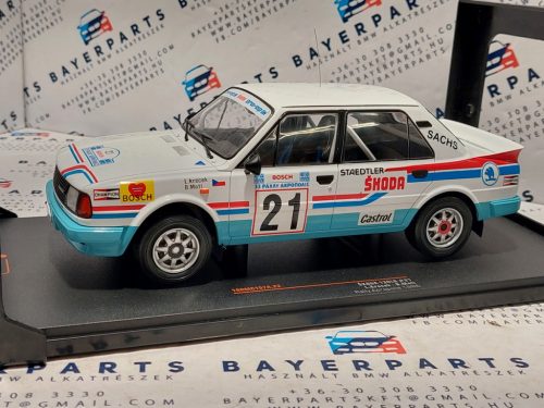 Skoda 130 LR #21 (1986) - Rally Acropolis -  Ixo - 1:18